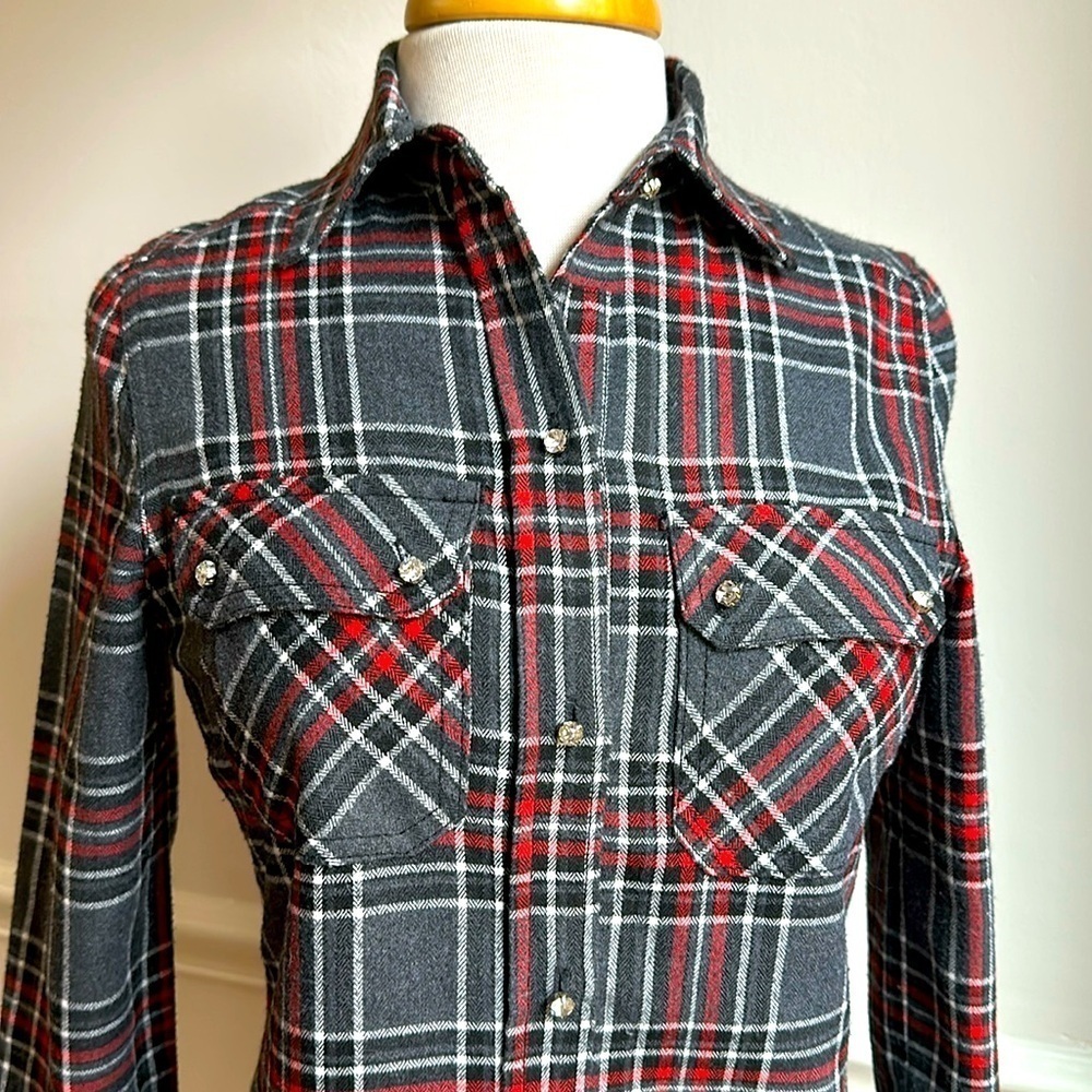 Beautiful Flannel Shirt Rhinestone Buttons Pleated Back Red Gray Black